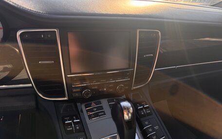 Porsche Panamera II рестайлинг, 2011 год, 3 200 000 рублей, 20 фотография