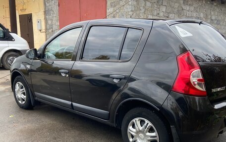 Renault Sandero I, 2013 год, 460 000 рублей, 2 фотография