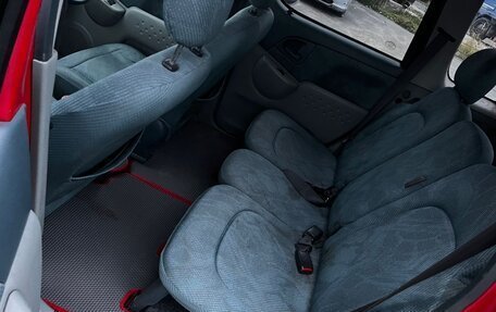 Toyota FunCargo, 2000 год, 369 000 рублей, 13 фотография