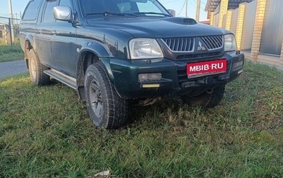 Mitsubishi L200 III рестайлинг, 2004 год, 700 000 рублей, 1 фотография