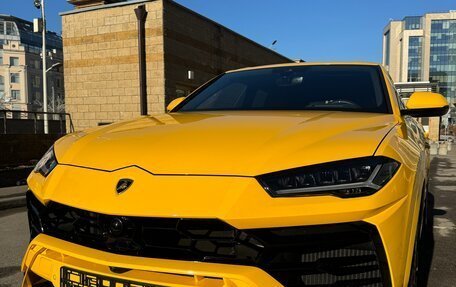 Lamborghini Urus I, 2020 год, 22 222 000 рублей, 4 фотография
