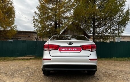 KIA Rio III рестайлинг, 2015 год, 1 180 000 рублей, 4 фотография