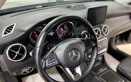 Mercedes-Benz GLA, 2018 год, 2 490 000 рублей, 13 фотография