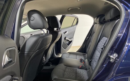 Mercedes-Benz GLA, 2018 год, 2 490 000 рублей, 14 фотография