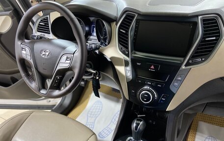 Hyundai Santa Fe III рестайлинг, 2017 год, 2 200 000 рублей, 19 фотография