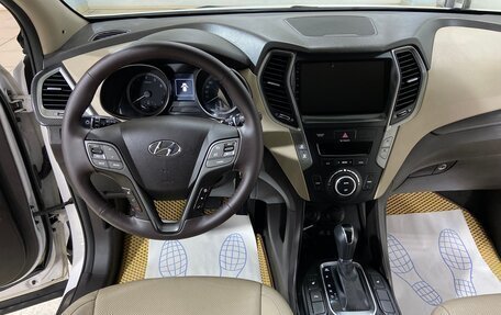 Hyundai Santa Fe III рестайлинг, 2017 год, 2 200 000 рублей, 21 фотография