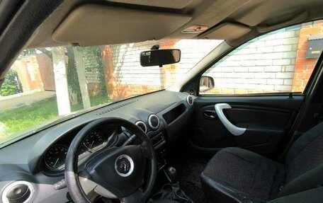Renault Logan I, 2013 год, 370 000 рублей, 4 фотография