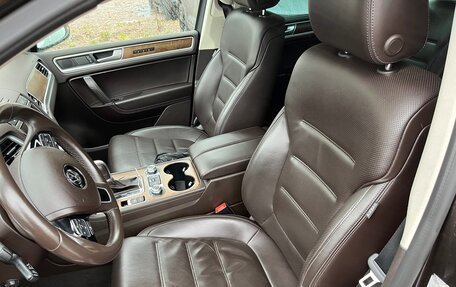 Volkswagen Touareg III, 2016 год, 3 900 000 рублей, 13 фотография