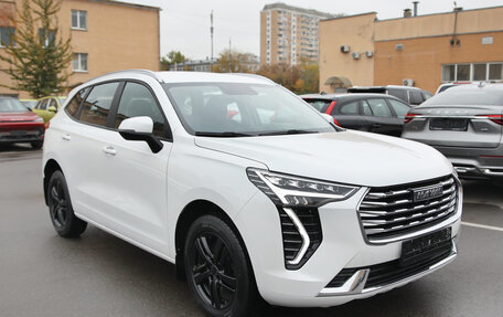 Haval Jolion, 2023 год, 1 916 000 рублей, 3 фотография