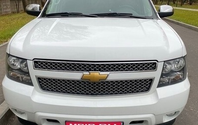 Chevrolet Tahoe III, 2012 год, 2 300 000 рублей, 1 фотография