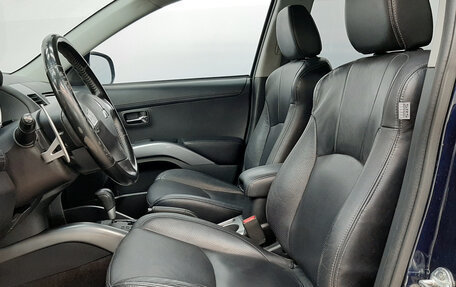 Mitsubishi Outlander III рестайлинг 3, 2011 год, 1 160 000 рублей, 10 фотография