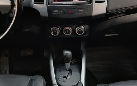 Mitsubishi Outlander III рестайлинг 3, 2011 год, 1 160 000 рублей, 16 фотография