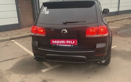 Volkswagen Touareg III, 2005 год, 1 050 000 рублей, 5 фотография