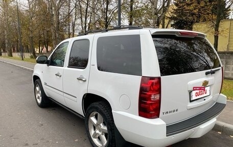 Chevrolet Tahoe III, 2012 год, 2 300 000 рублей, 10 фотография