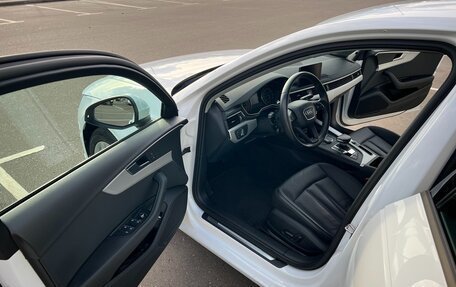 Audi A4, 2019 год, 2 490 000 рублей, 4 фотография