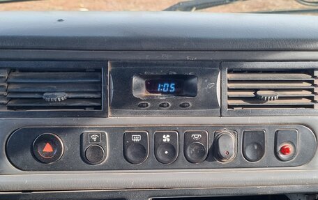 SsangYong Istana, 1999 год, 250 000 рублей, 14 фотография