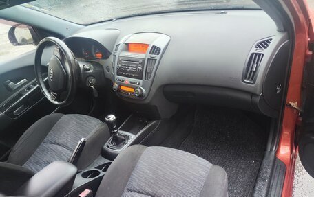 KIA cee'd I рестайлинг, 2008 год, 600 000 рублей, 9 фотография