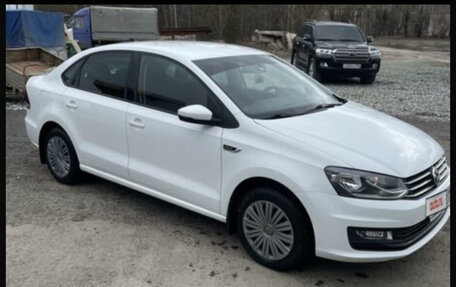 Volkswagen Polo VI (EU Market), 2018 год, 1 000 000 рублей, 2 фотография