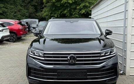 Volkswagen Touareg III, 2025 год, 10 650 000 рублей, 2 фотография