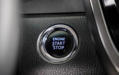 Toyota Camry, 2019 год, 2 728 000 рублей, 21 фотография