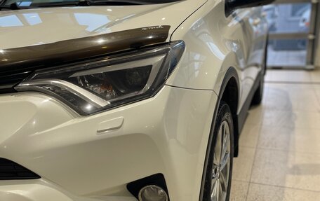 Toyota RAV4, 2016 год, 2 199 000 рублей, 15 фотография
