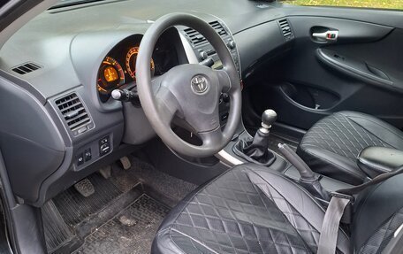 Toyota Corolla, 2010 год, 640 000 рублей, 8 фотография