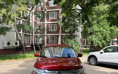 Mitsubishi Outlander III рестайлинг 3, 2019 год, 1 690 000 рублей, 1 фотография