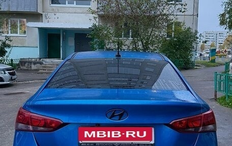 Hyundai Solaris II рестайлинг, 2021 год, 1 750 000 рублей, 4 фотография