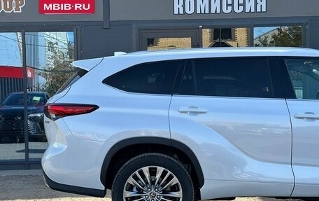 Toyota Highlander, 2025 год, 5 900 000 рублей, 16 фотография