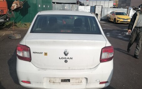 Renault Logan II, 2016 год, 410 000 рублей, 4 фотография