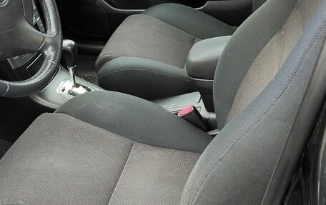 Toyota Avensis III рестайлинг, 2006 год, 850 000 рублей, 9 фотография