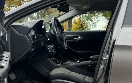 Mercedes-Benz GLA, 2018 год, 2 990 000 рублей, 8 фотография