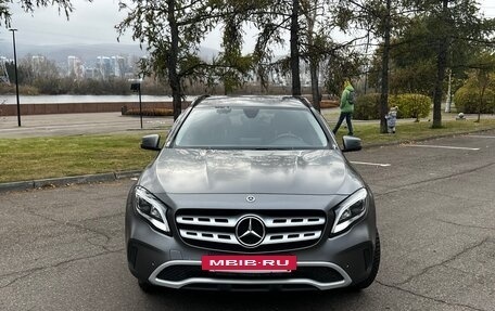 Mercedes-Benz GLA, 2018 год, 2 990 000 рублей, 6 фотография