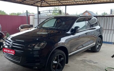 Volkswagen Touareg III, 2012 год, 2 150 000 рублей, 3 фотография