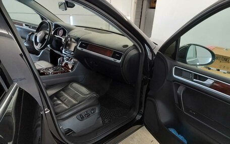 Volkswagen Touareg III, 2012 год, 2 150 000 рублей, 25 фотография