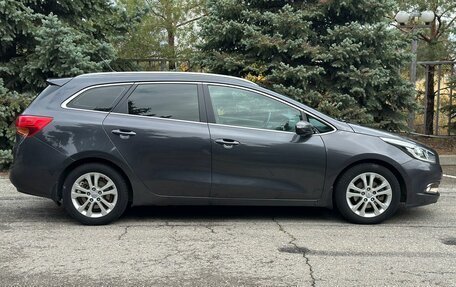 KIA cee'd III, 2012 год, 1 050 000 рублей, 2 фотография