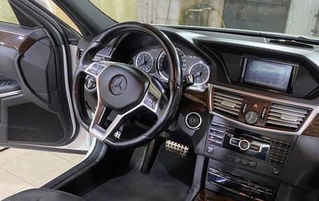 Mercedes-Benz E-Класс, 2012 год, 2 100 000 рублей, 6 фотография