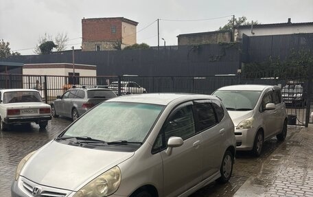 Honda Fit III, 2001 год, 449 000 рублей, 2 фотография