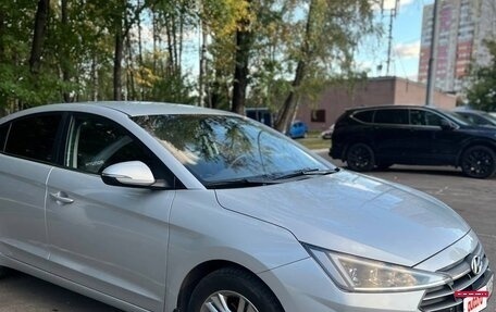 Hyundai Elantra VI рестайлинг, 2019 год, 1 750 000 рублей, 2 фотография