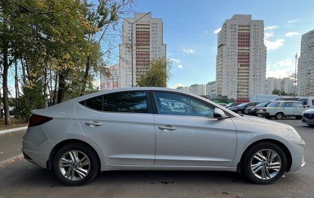 Hyundai Elantra VI рестайлинг, 2019 год, 1 750 000 рублей, 4 фотография