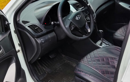 Hyundai Solaris II рестайлинг, 2016 год, 845 000 рублей, 14 фотография