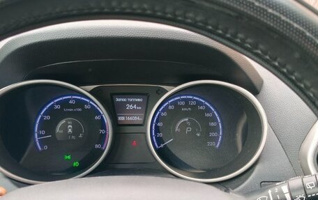 Hyundai ix35 I рестайлинг, 2012 год, 990 000 рублей, 14 фотография