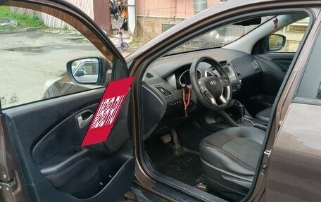 Hyundai ix35 I рестайлинг, 2012 год, 990 000 рублей, 9 фотография