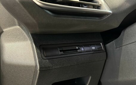 Peugeot 3008 II, 2018 год, 1 800 000 рублей, 16 фотография