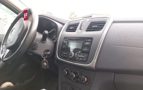 Renault Logan II, 2014 год, 460 000 рублей, 7 фотография