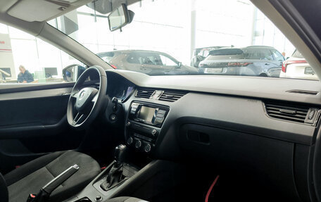 Skoda Octavia, 2016 год, 1 450 000 рублей, 13 фотография