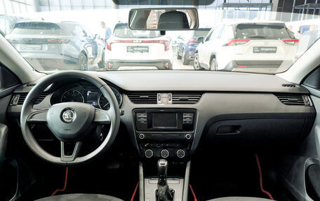 Skoda Octavia, 2016 год, 1 450 000 рублей, 17 фотография
