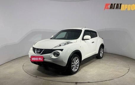 Nissan Juke II, 2013 год, 950 000 рублей, 1 фотография