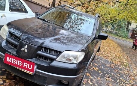 Mitsubishi Outlander III рестайлинг 3, 2005 год, 490 000 рублей, 1 фотография