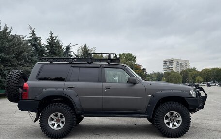 Nissan Patrol, 2004 год, 3 200 000 рублей, 6 фотография